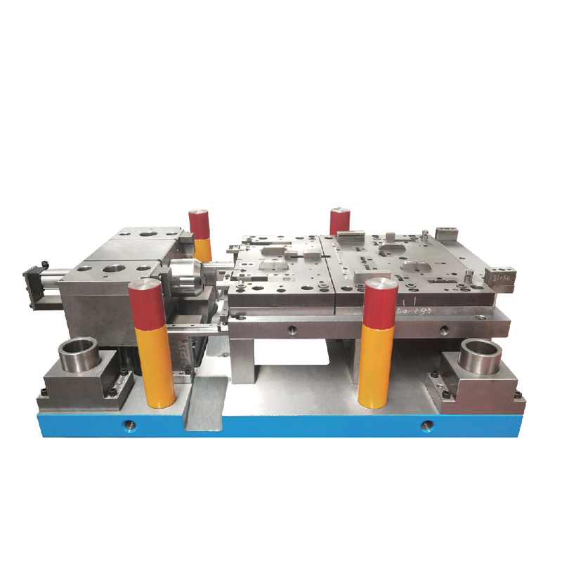 沖裁、卷圓、鉚接一次性形成智能自動沖壓模具報價